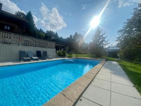 Leilighet på bakkeplan Til salgs i Châtel-Saint-Denis-Paccots, Sveits