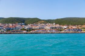 Apartman s terasom Na prodaju u Sveti Vlas-Kvadrat, Bugarska Apartman s terasom Na prodaju u Sveti Vlas-Kvadrat, Bugarska