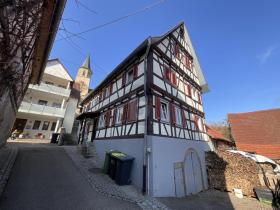 İki aile evi Satılık 'de Mühlacker-Lomersheim, Almanya