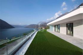 Floor Apartment For Rent in Capolago, Switzerland