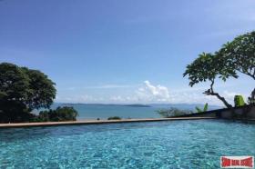 Ház Eladó a  oldalon. Phuket, Thaiföld