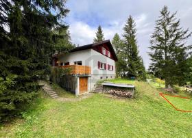 Casa de vacaciones En venta en Malix, Suiza