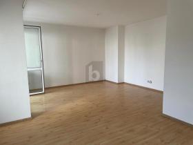 Apartamento térreo À venda em Perg, Áustria Apartamento térreo À venda em Perg, Áustria