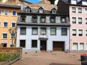 Obiteljska kuća Na prodaju u Saarburg, Njemačka